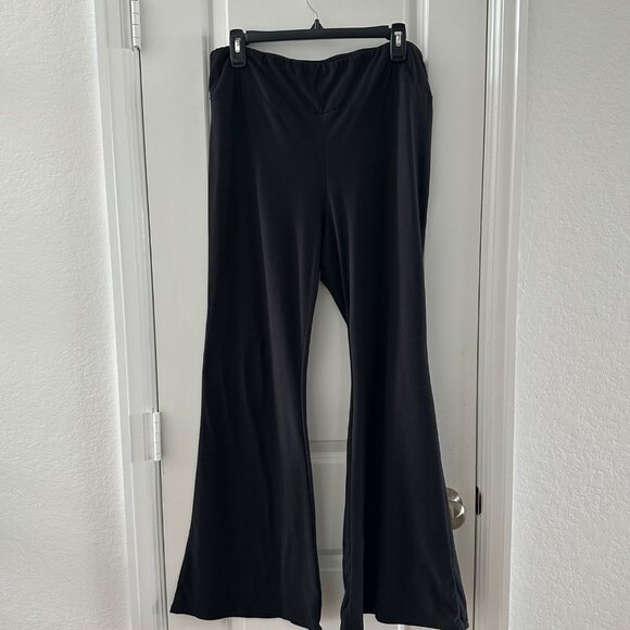 Black Flared Palazzo Pants XL No Boundaries Stretchy Fabric - Picture 2 of 6